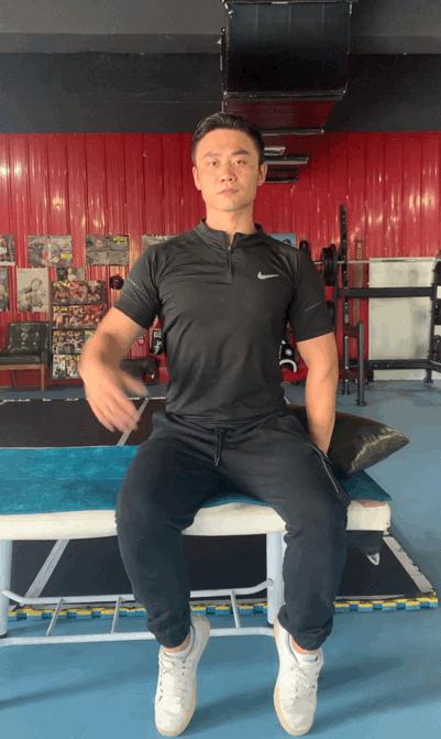 纠正颈部前伸最简单有效的方法,颈部前伸怎么办