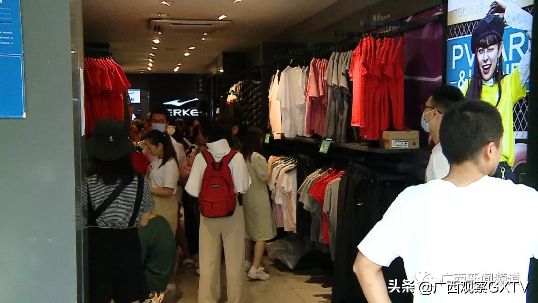 鸿星尔克捐款后的业绩,鸿星尔克南宁专卖店在哪儿