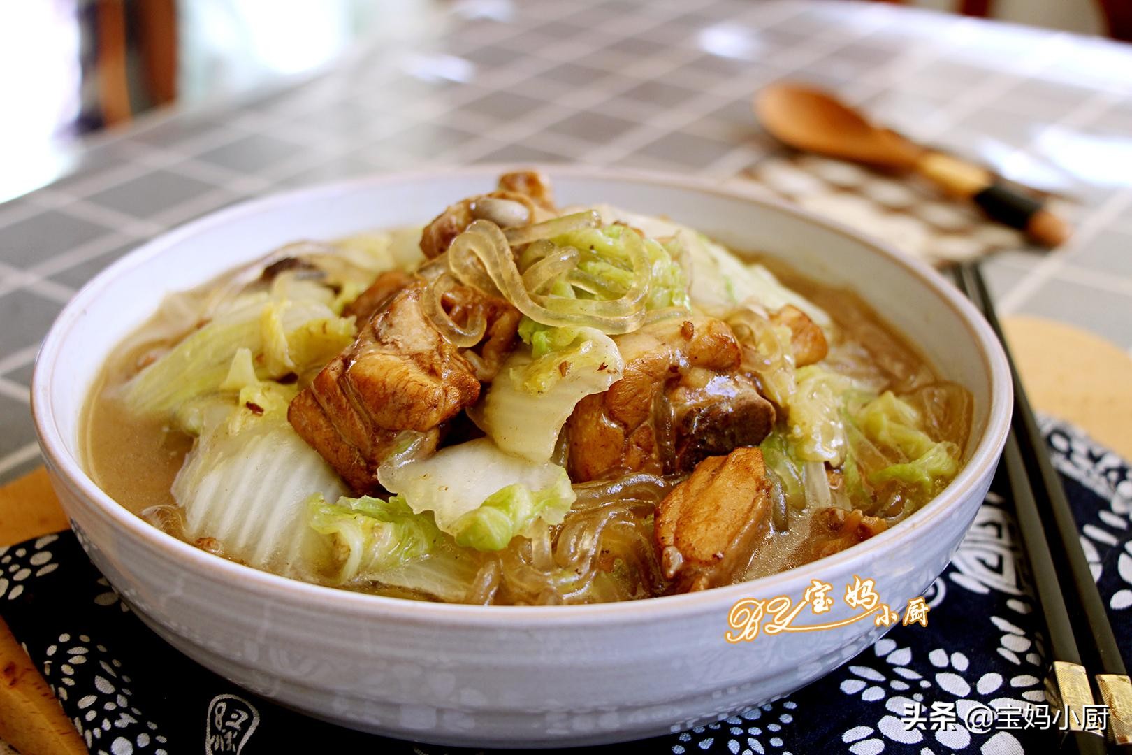 猪肉涨价了不知道吃什么好,鸡肉怎么炖肉才嫩好吃又有营养