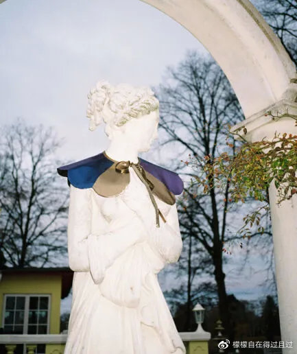 意大利设计师原创轻奢高定女装,美式复古风小众设计师款女装