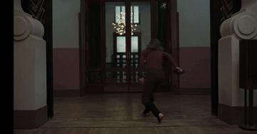 《五十度灰》女主新片，再次挑战大尺度