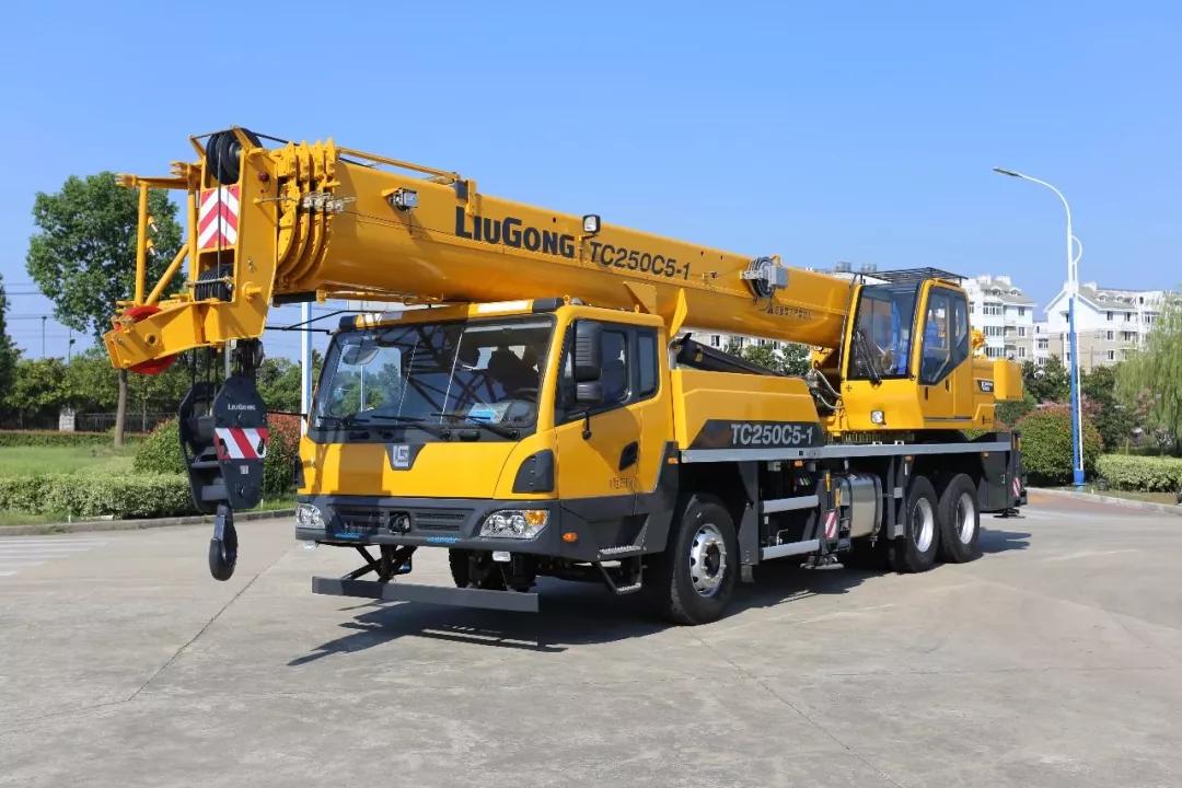 最真实的25吨吊车,25吨吊车三大件对比