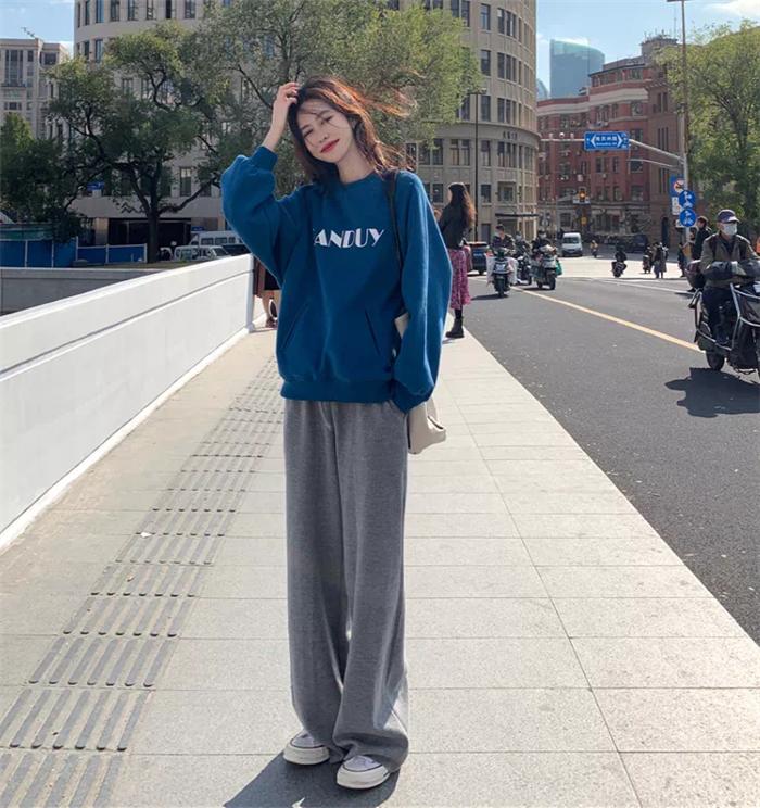 加绒卫衣穿到春天几月份,春天卫衣怎么搭配才好看