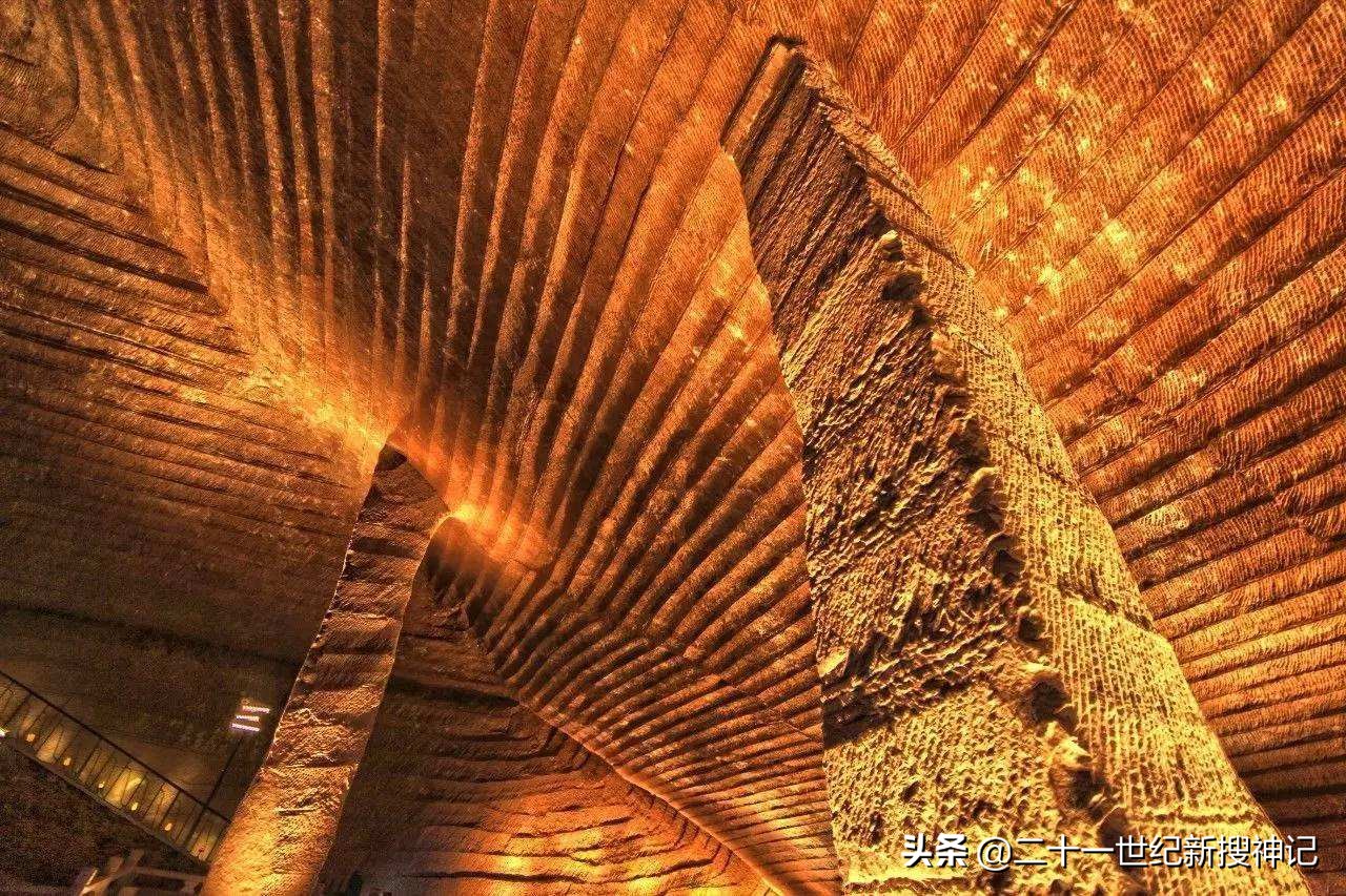 天下极境08:洞穴幽深,孰料别有洞天。万物生长靠太阳?未必