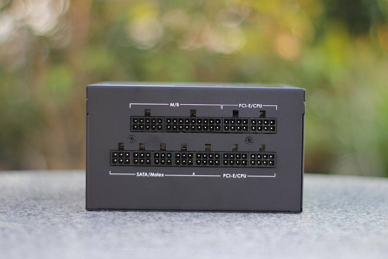 安钛克hcg650w电源评测,眼光一定要长远