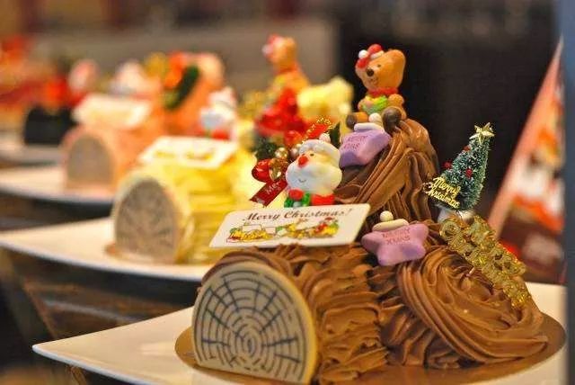 坪山区5星酒店里吃圣诞大餐！158元1大1小，圣诞火鸡、海鲜、烧烤