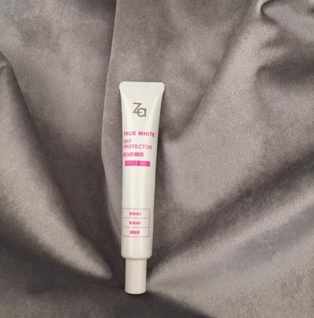 新款兰芝隔离为什么用了搓泥,兰芝隔离怎么使用不卡粉