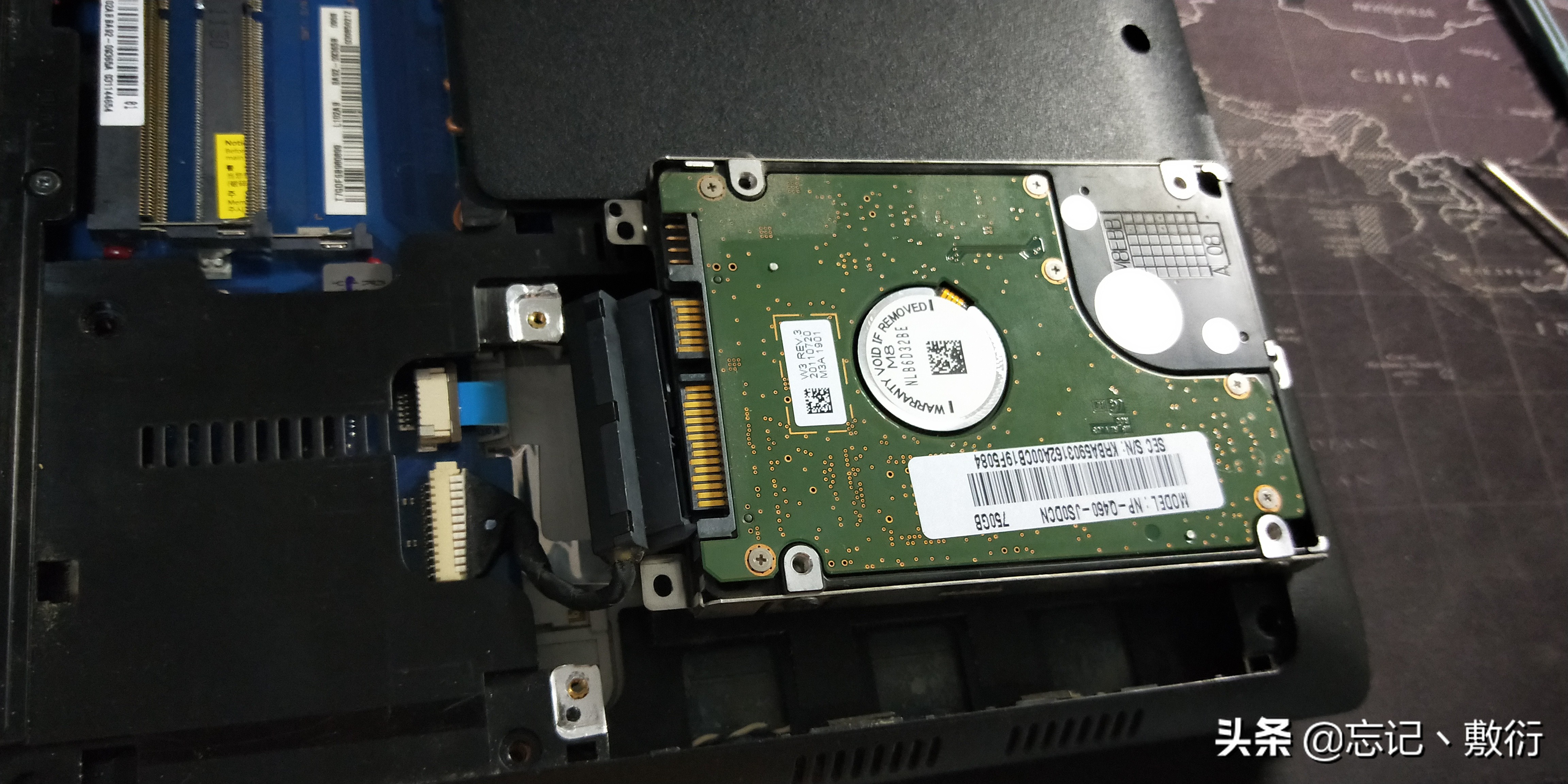 更换笔记本电脑键盘,三星q460笔记本电脑更换屏幕