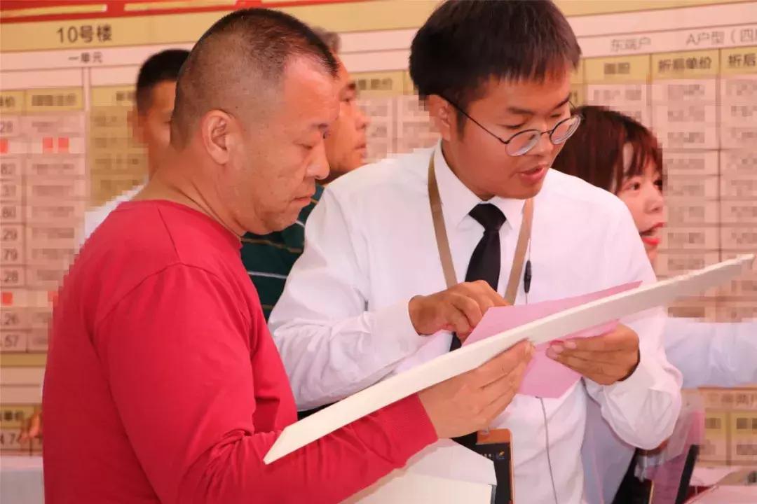 临颍学府壹号多少钱一平方,临颍华荣学府壹号