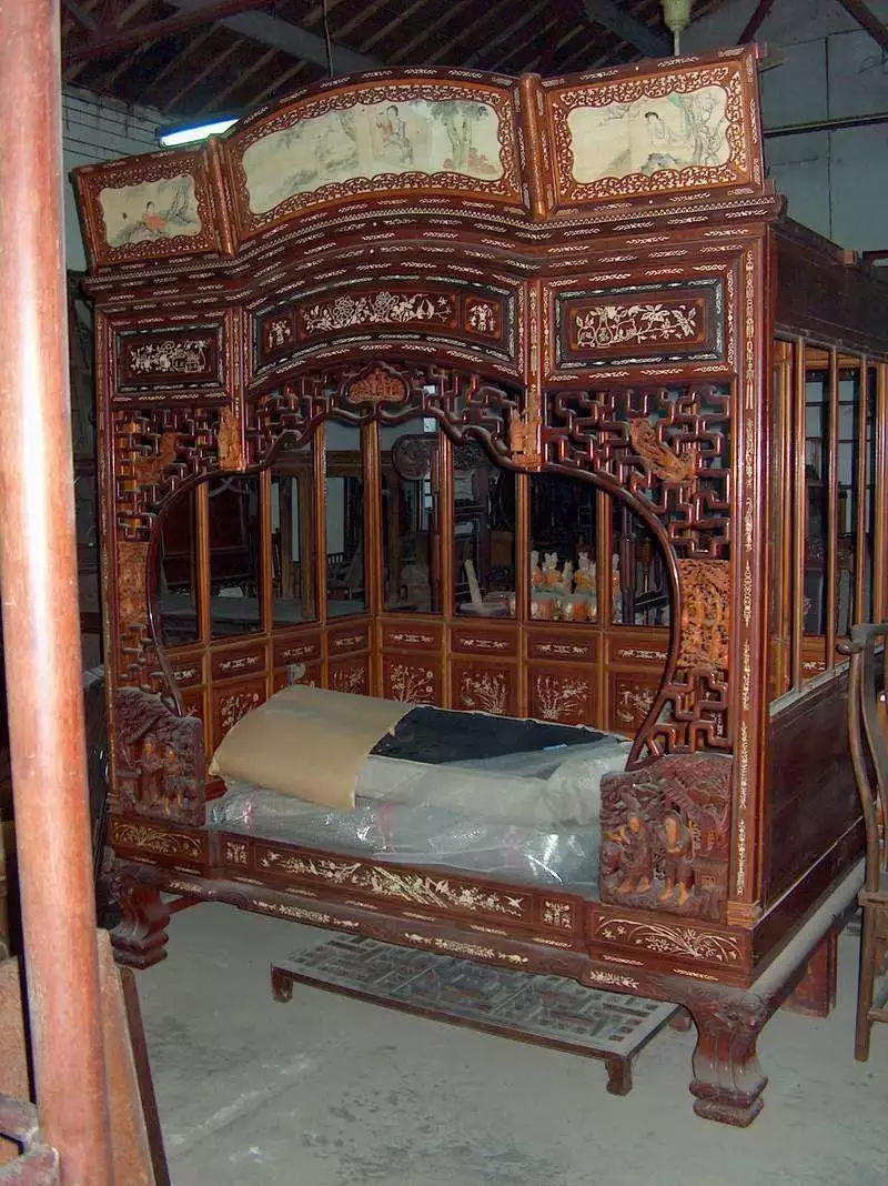 一张床买下来多少钱,一张床的价格800