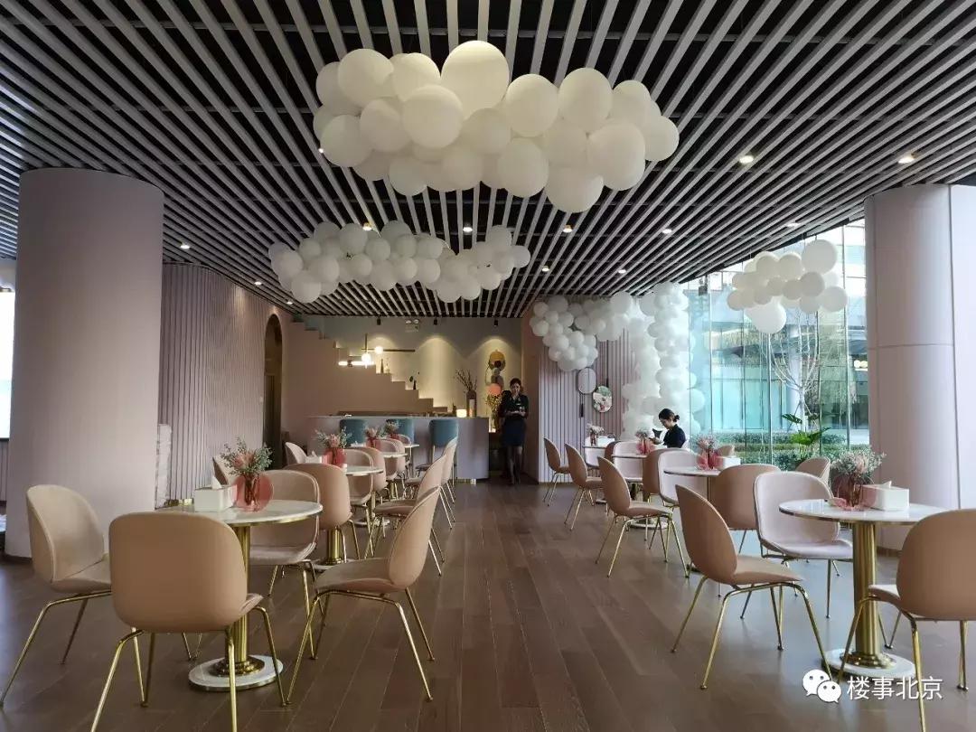 北京中海·望京府总价900-2000万/套,均价68924元/㎡预计5月首开