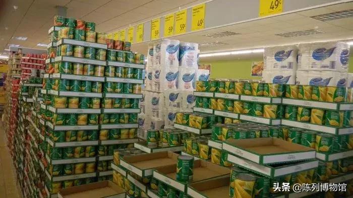 来到中国贵3倍!“平民超市”飘了?网友:野鸡都能变凤凰