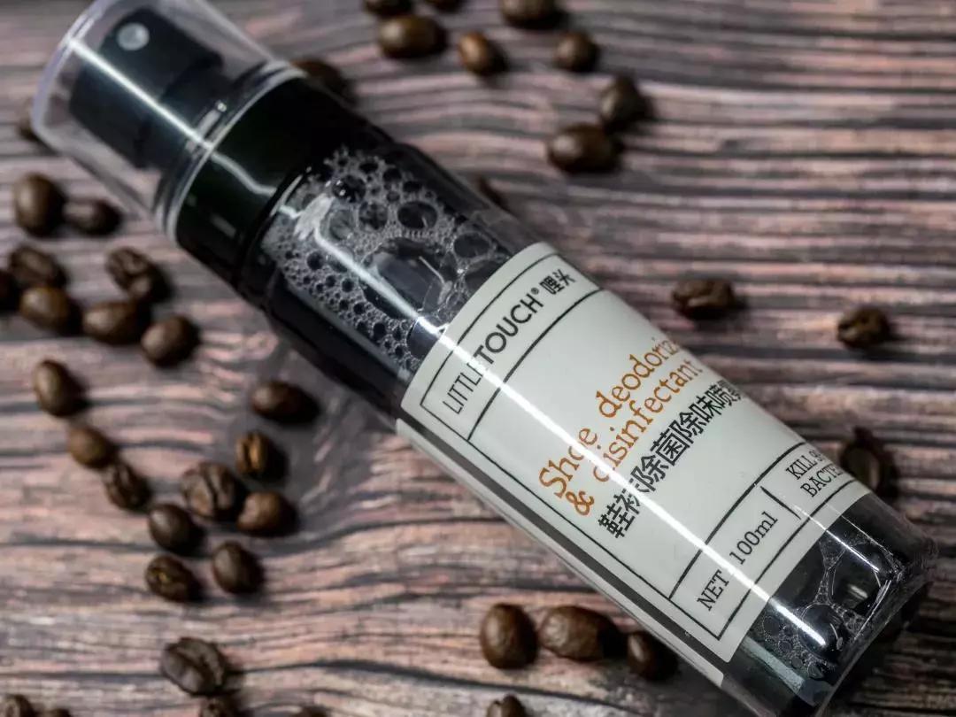 臭脚臭鞋袜不再尴尬，随身带瓶杀菌除味喷雾，轻轻一喷异味尽除