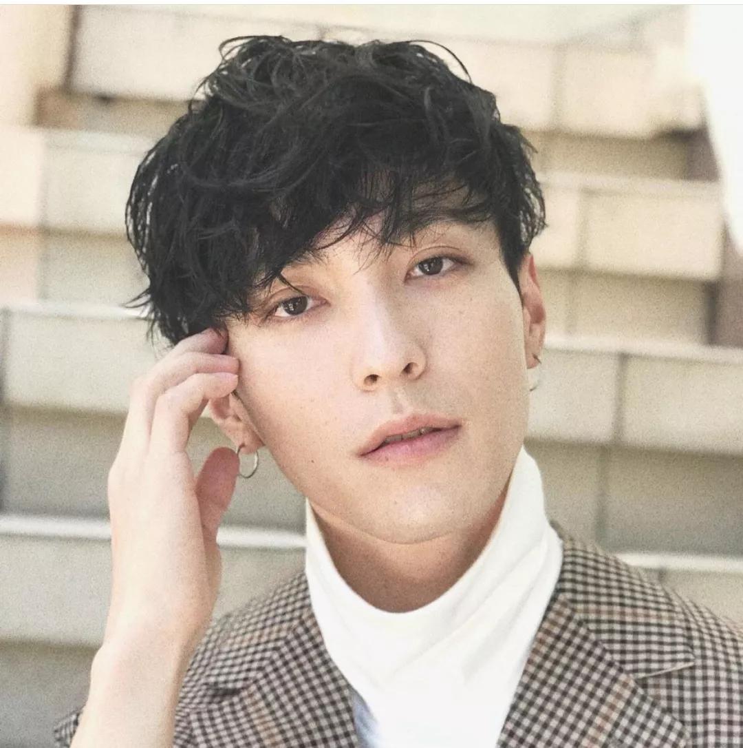 轻熟风小狼狗发型,小狼狗发型短发方脸