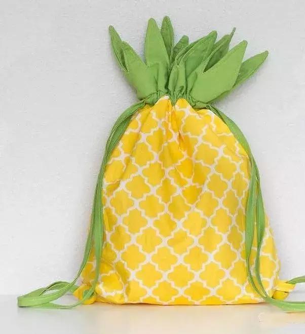 废旧衣服做购物袋视频,旧衣服做环保购物袋