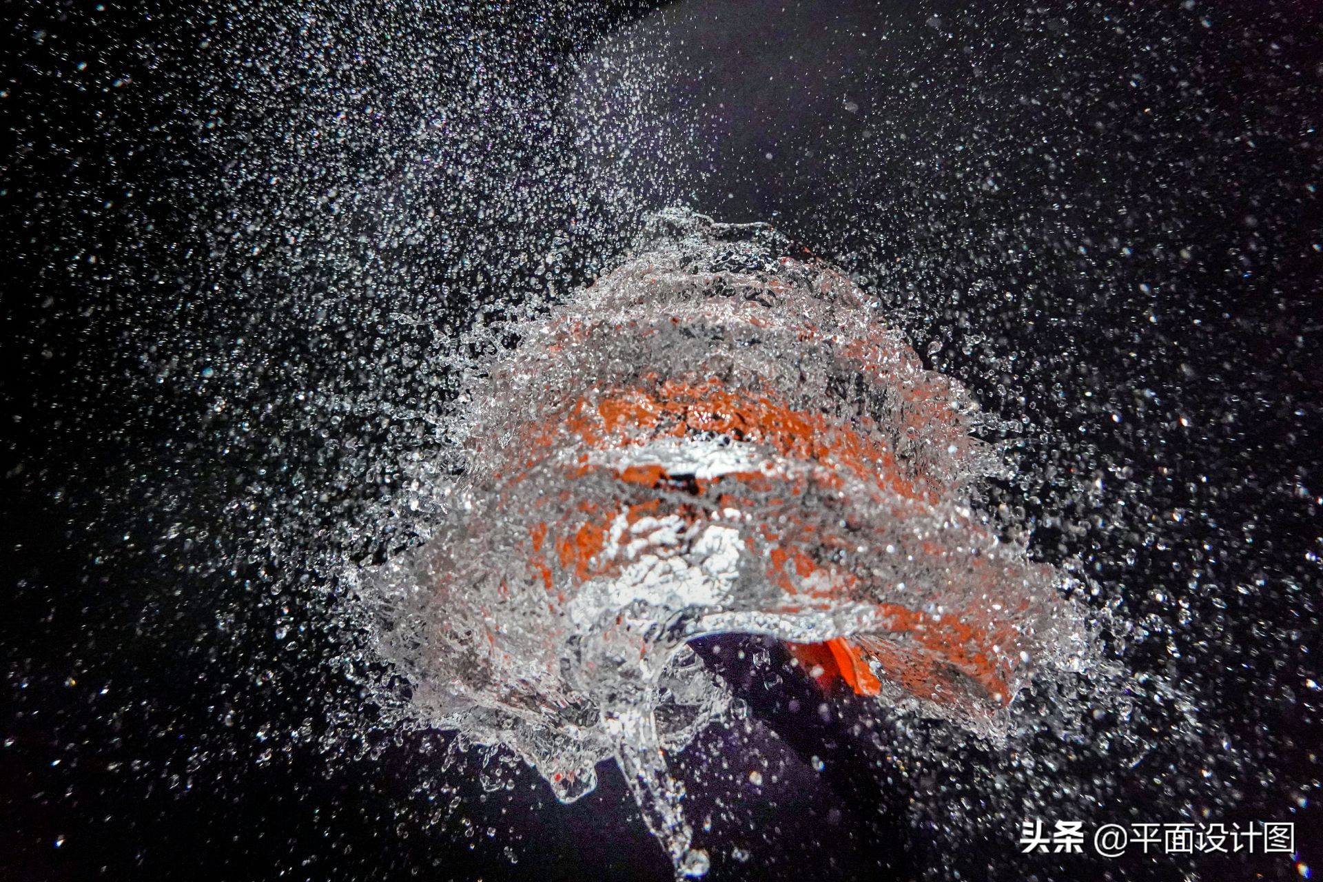 索尼黑卡rx100哪一代拍照更好,索尼rx100黑卡深度测评