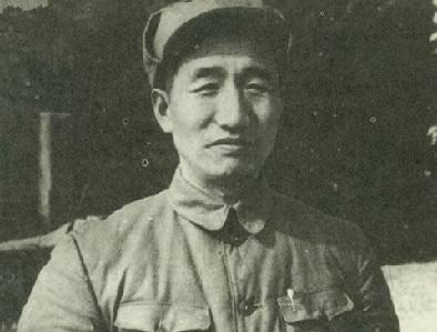 十大元帅籍贯：川四湘三、鄂粤各占一，唯他是北方，战力不输林粟