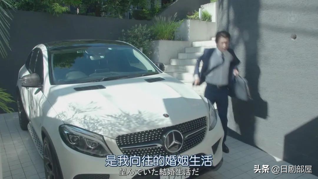 一觉醒来发现妻子换人了,反婚反育日剧推荐