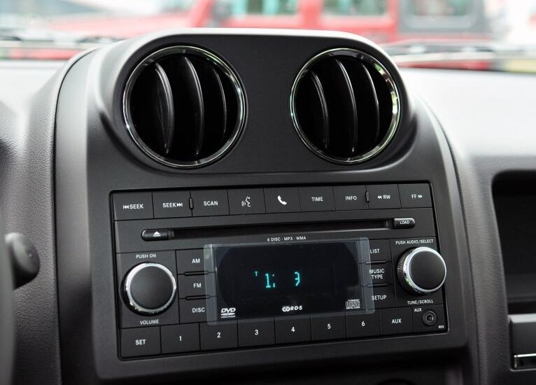 硬派情怀越野车,硬派越野jeep进口自由客怎么样