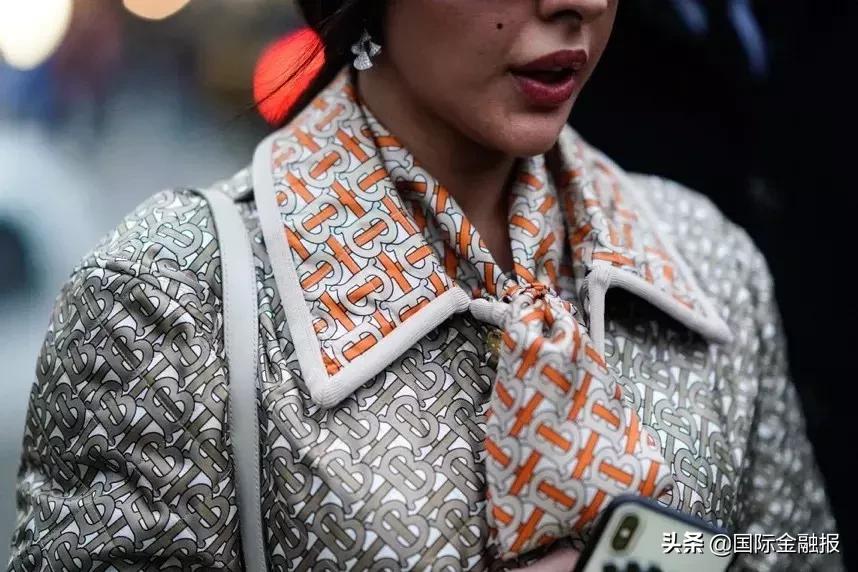 burberry澶у崠,burberry鑲$エ