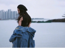 杨幂挑战剧组最土穿搭,杨幂挑战粉色系衣服穿搭