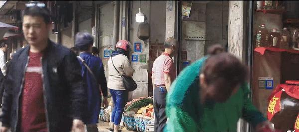 der视频专访丨对话维思平陈凌：行走城市的实践者