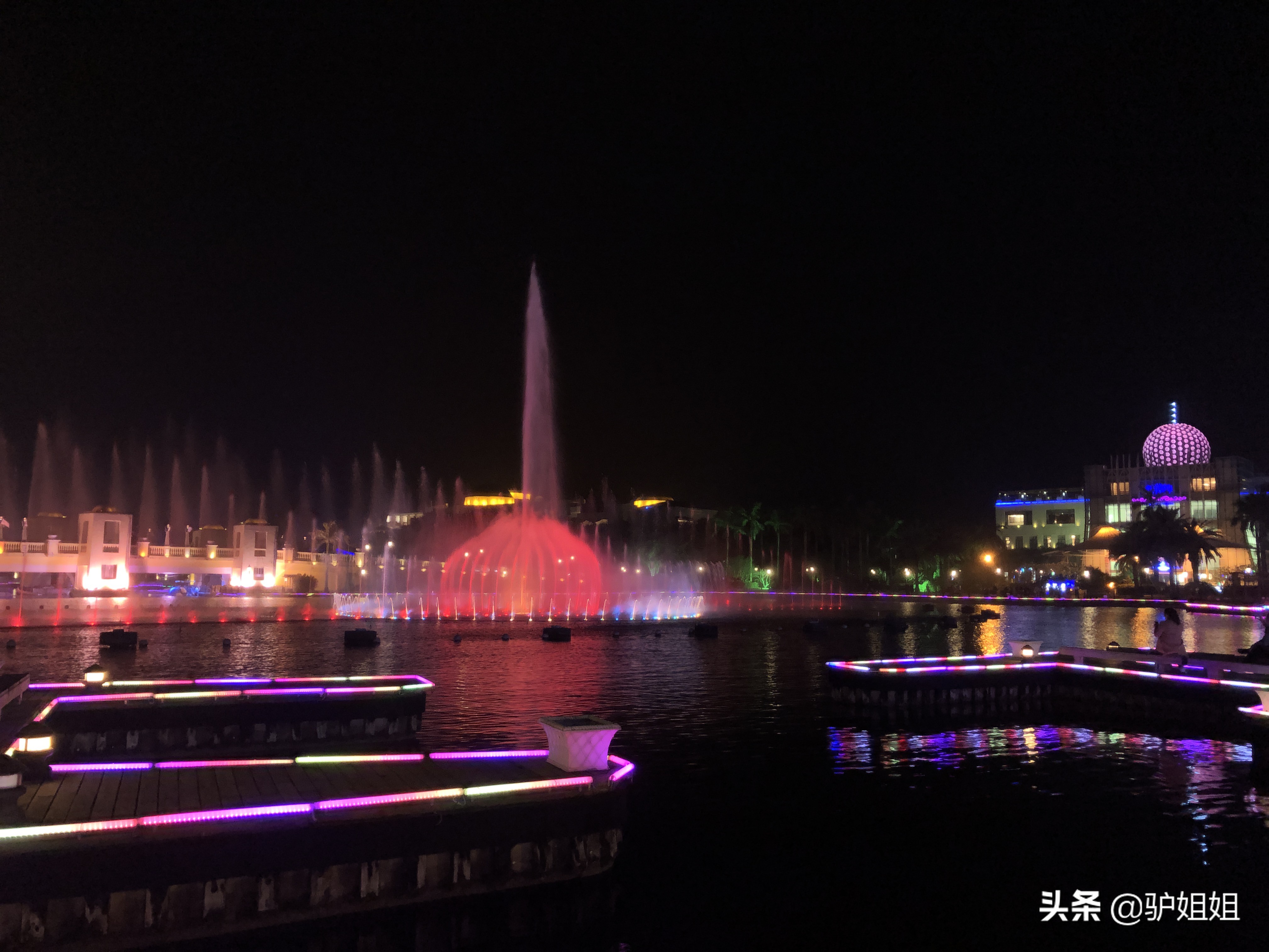 海泉湾，一对母女非常时期的避风港，泡温泉赏美景堪比世外桃源