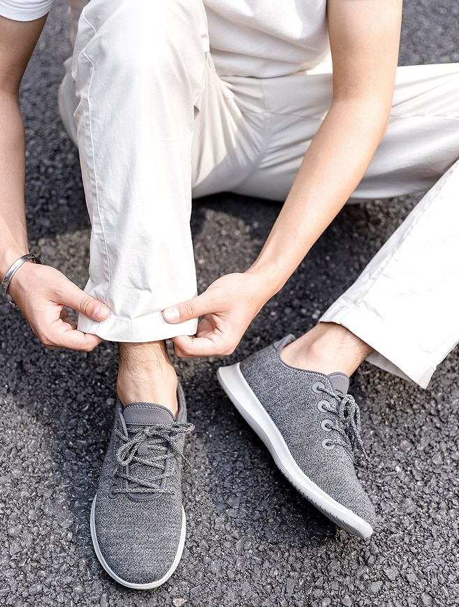 羊毛做的鞋子，还是光脚穿的好