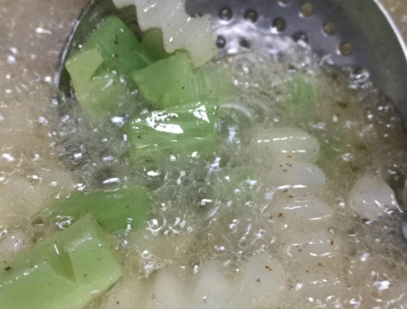 干锅兔是怎么做的,干锅兔怎么做好吃