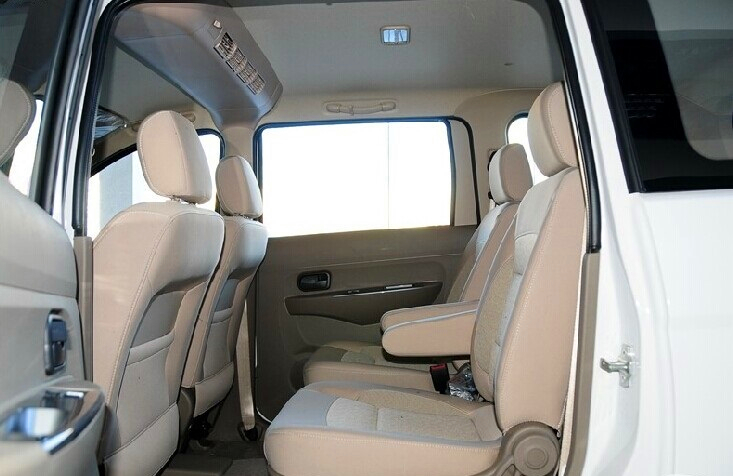 五菱宏光旅行版车主真实感受,五菱宏光老司机评测