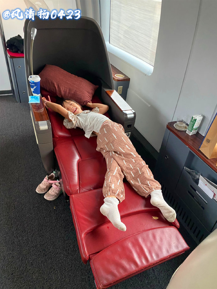 体验火车头等舱,体验双层高铁