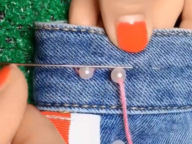 橡筋牛仔裙裙腰如何改小,牛仔裙腰部宽怎么改善