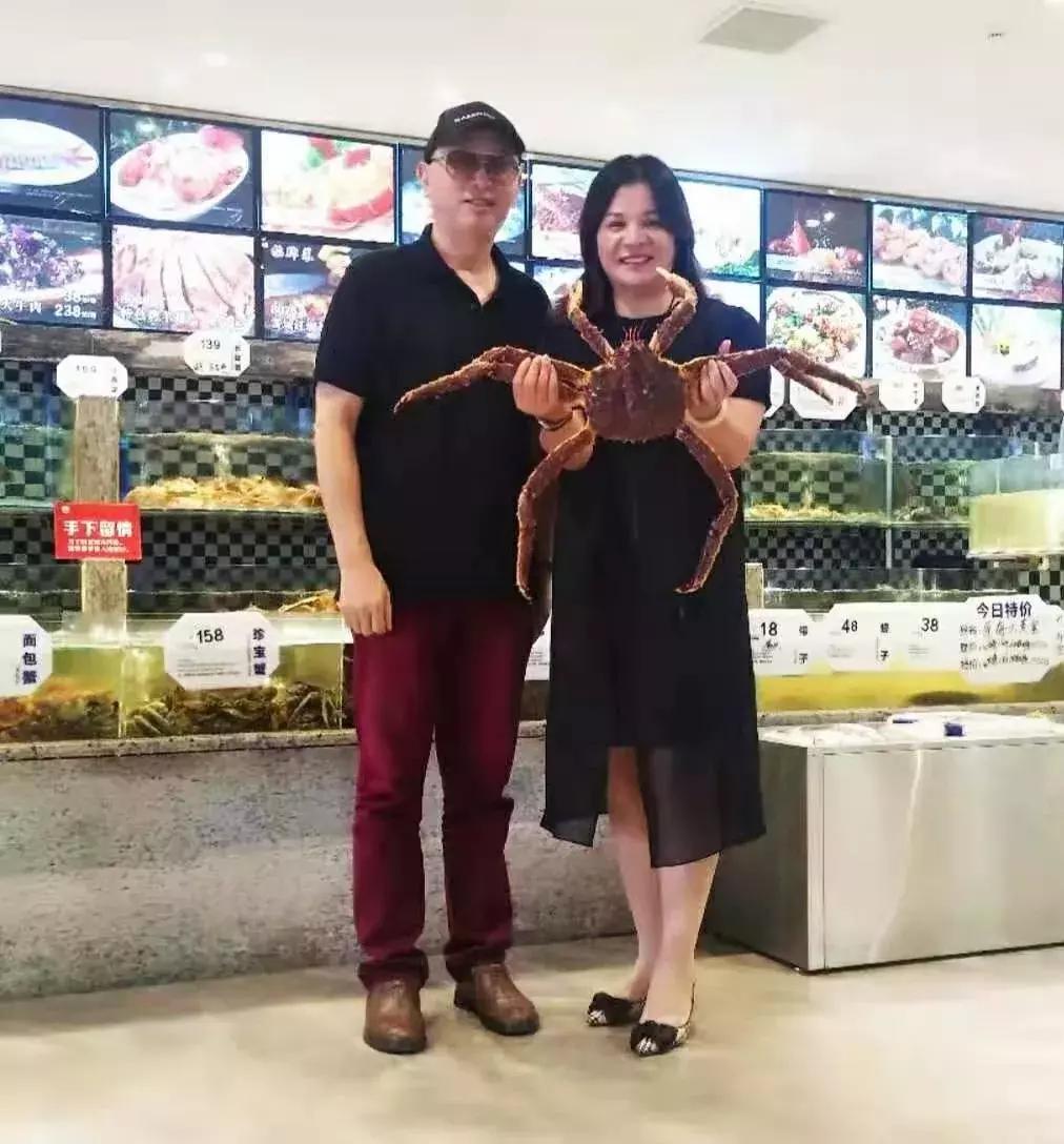 她17岁逃婚出深山，如今在无锡，开了南长街上最大的酒楼