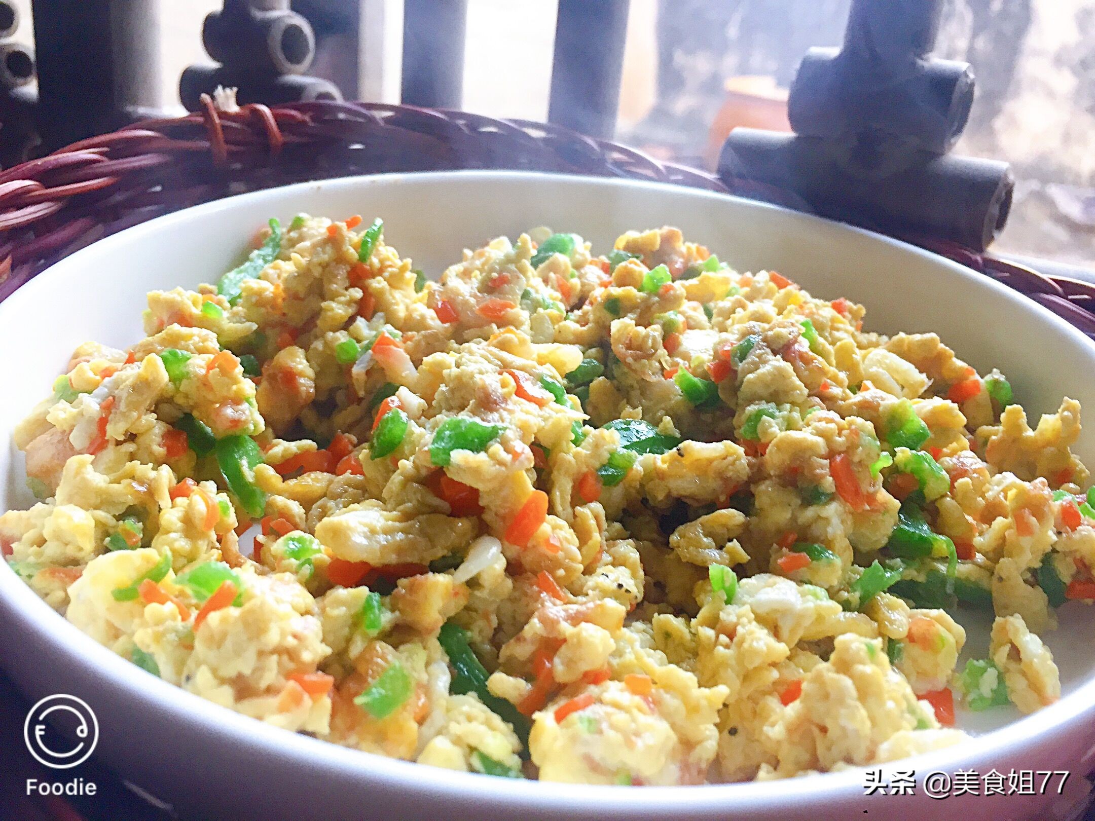 3个鸡蛋一盘菜,3个鸡蛋6个虾