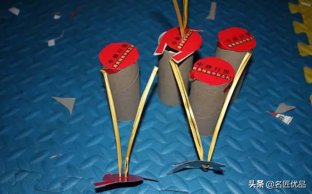 元旦手工彩纸鞭炮,元旦节手工鞭炮