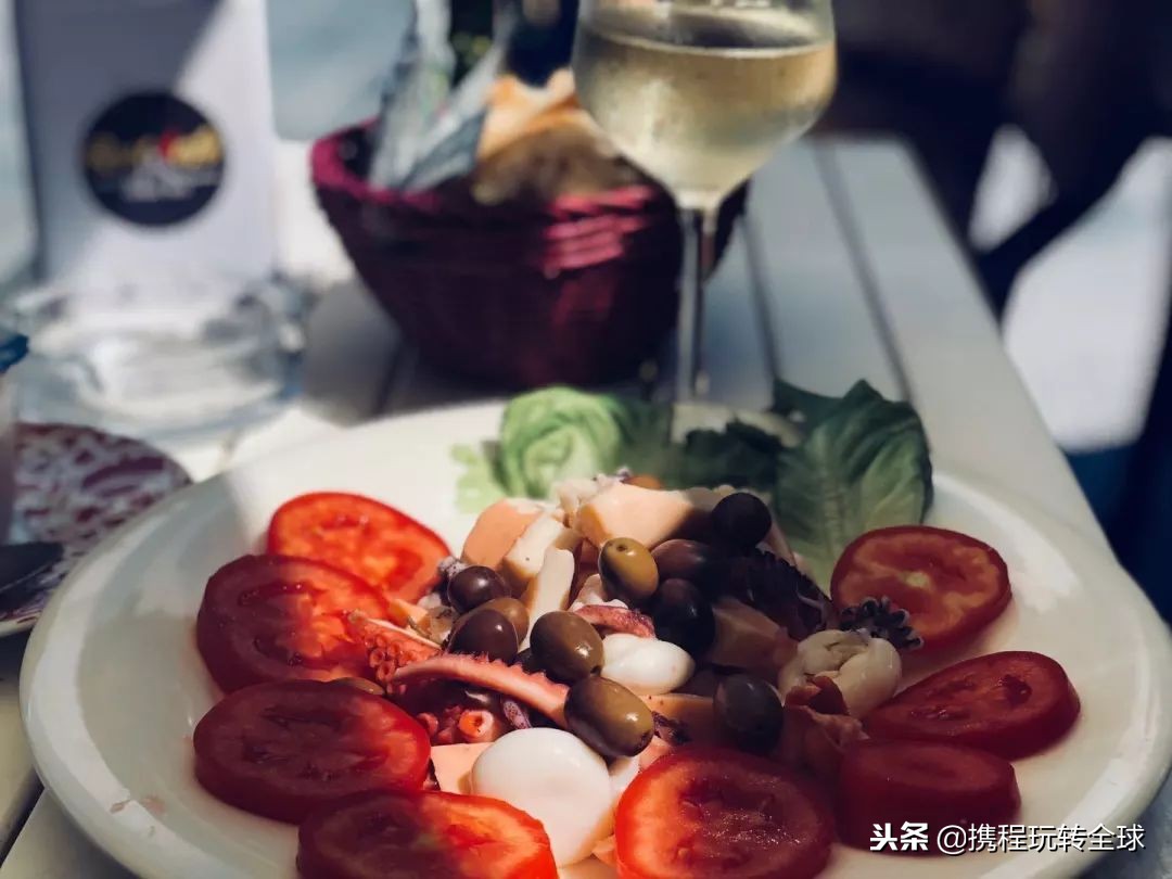 出去旅游每天都要发朋友圈的人,旅游去了之后发朋友圈是什么心态