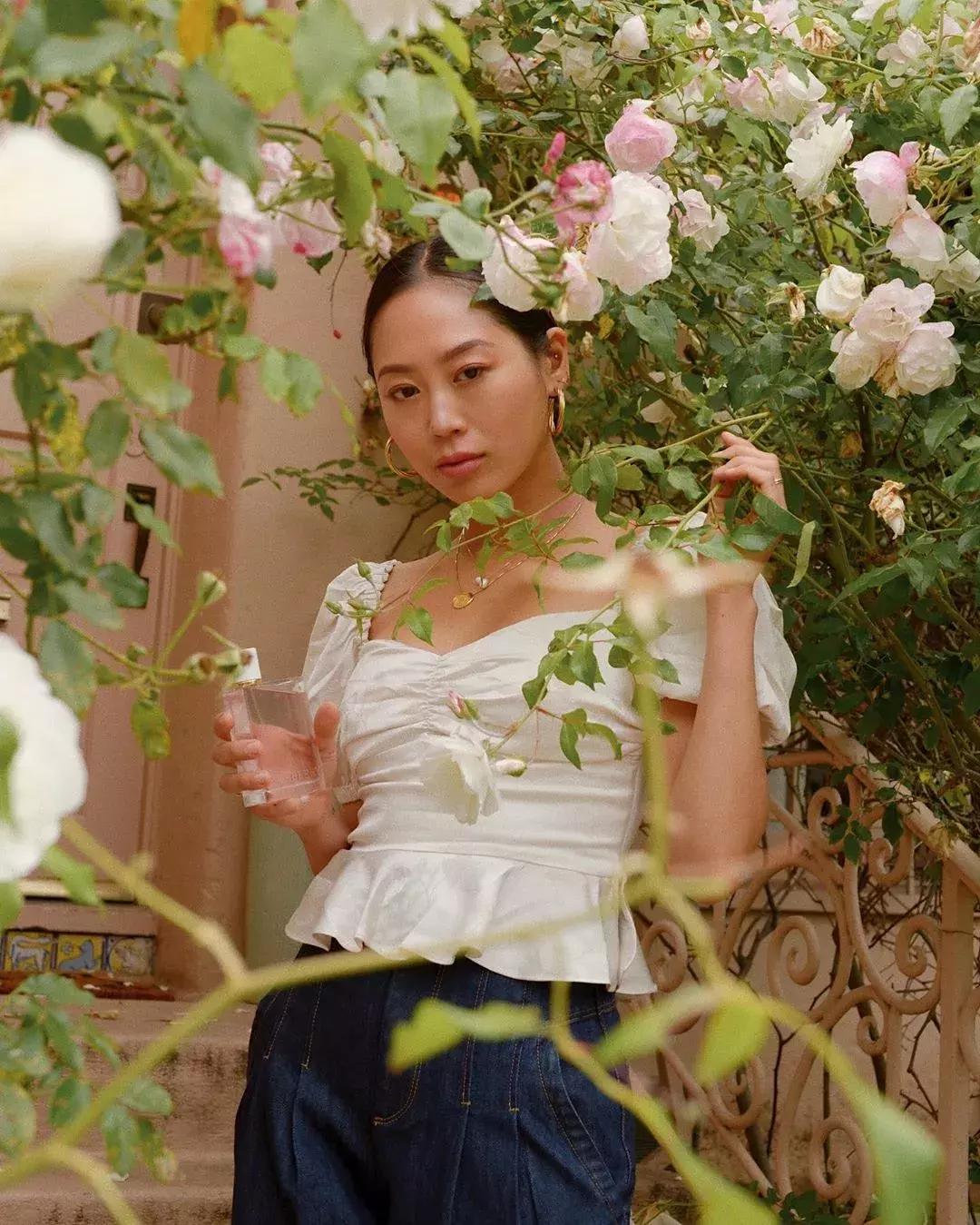 每次穿衣服感觉特别厚重,每次穿衣服的时候都觉得难受