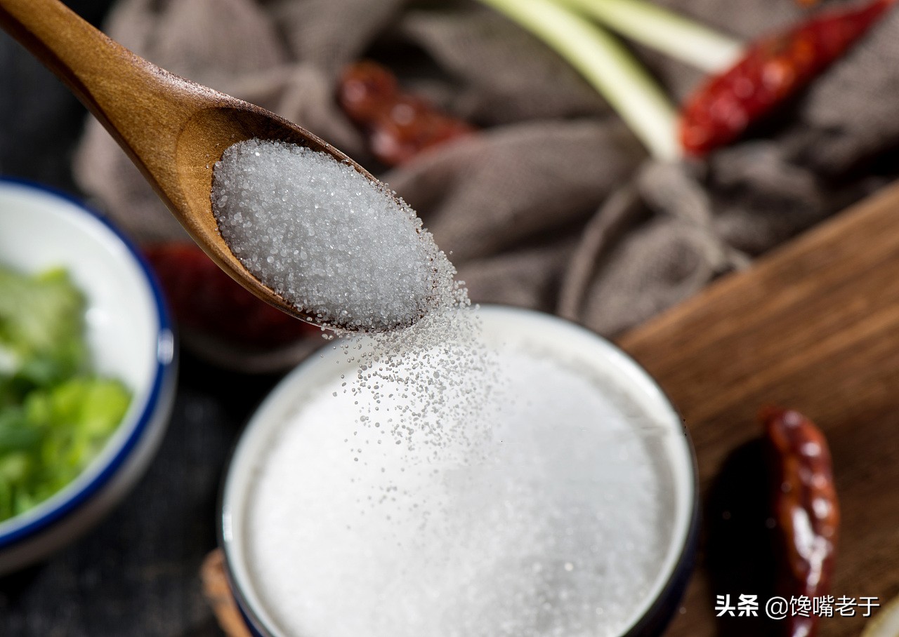 灌香肠注意点,灌香肠用盐的比例