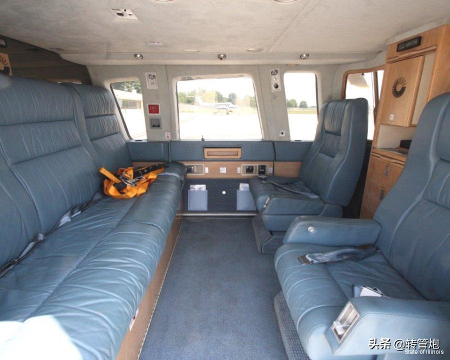 科比的私人飞机为什么是直升机,科比乘坐的直升机