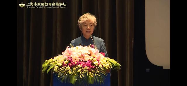 李玫瑾教授讲孩子问题,李玫瑾谈孩子胆小的解决方法