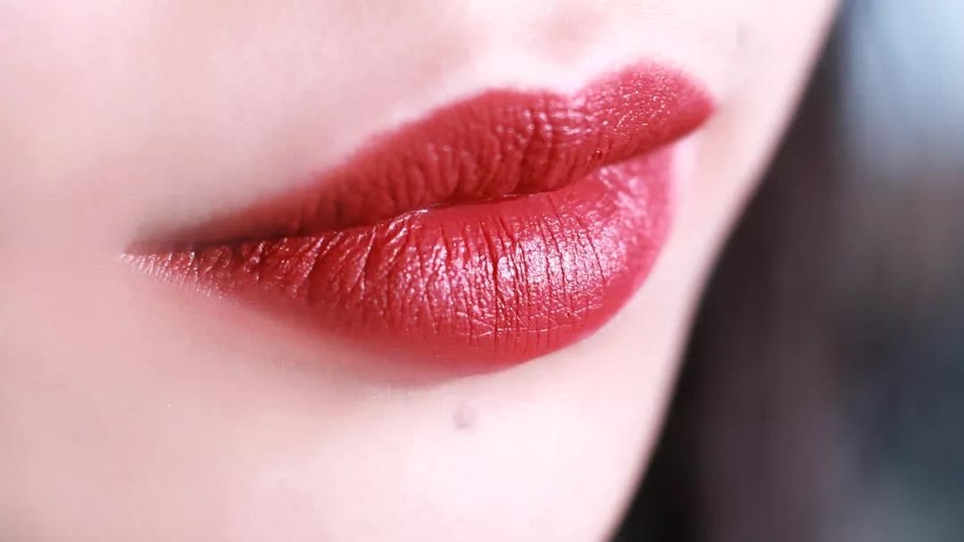 一次性买很多衣服正常吗,一次性买完所有单品