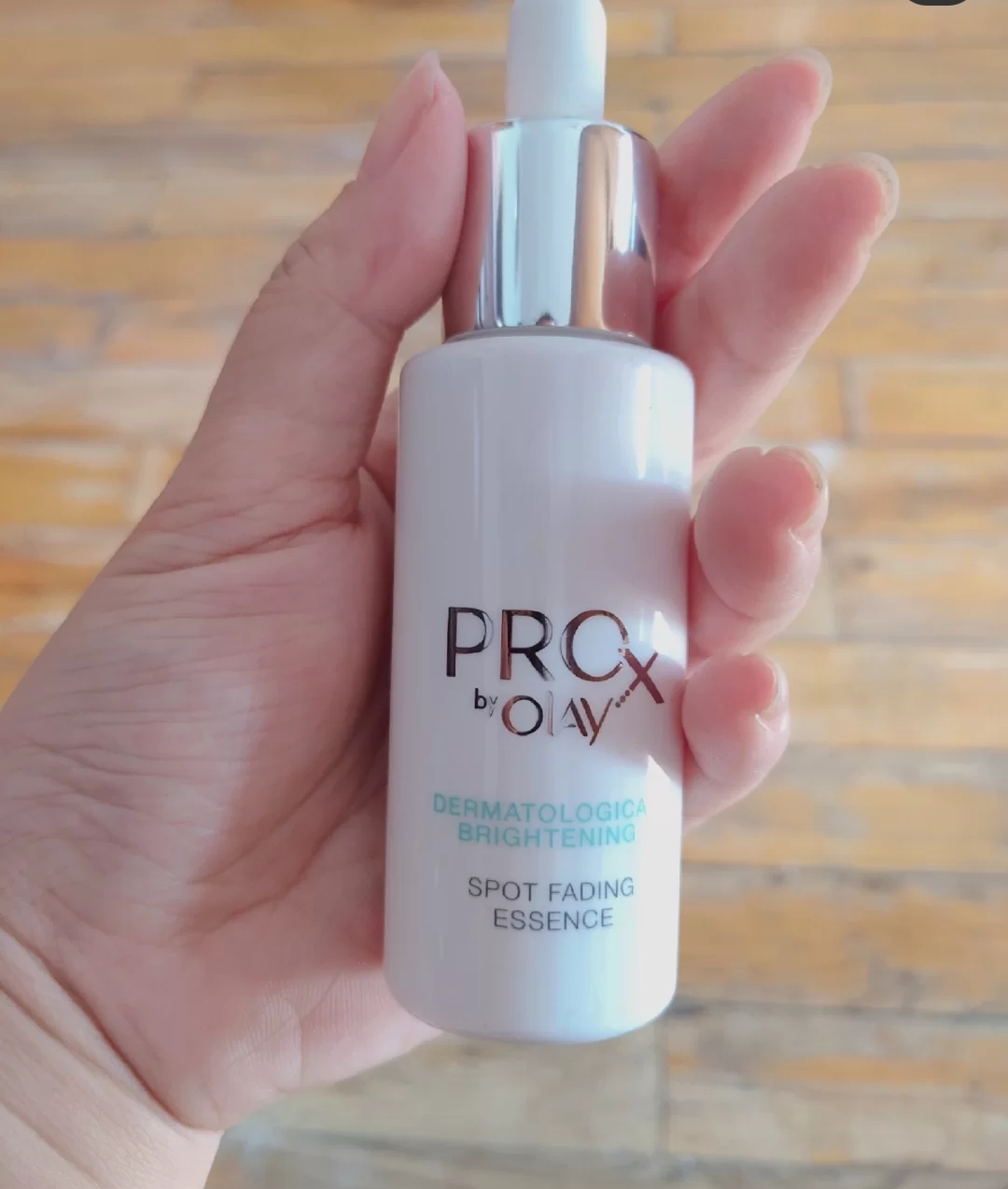 olay水感透白与祛斑精华一起用,五大美白精华