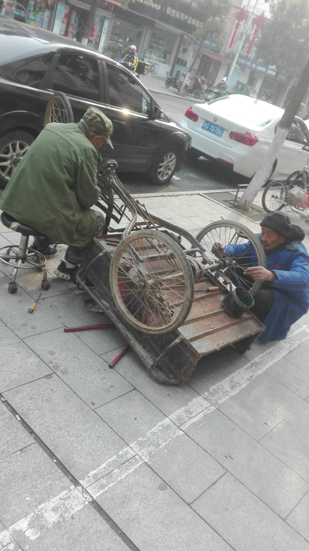 又见“三枪”忆当年