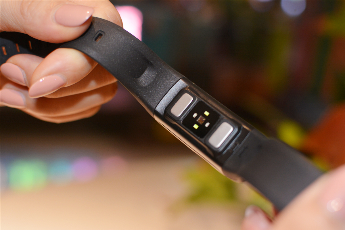 didor6智能血压手环测评,didoy2智能手环测评