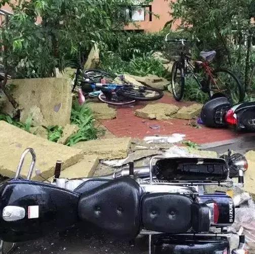 小区墙皮脱落怎么处理,墙皮掉沙子如何要求赔偿