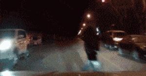 因强光灯导致的车祸怎么判定,被车灯晃眼睛导致事故