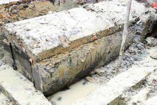 考古挖出千年棺,考古挖出千年巨棺图片