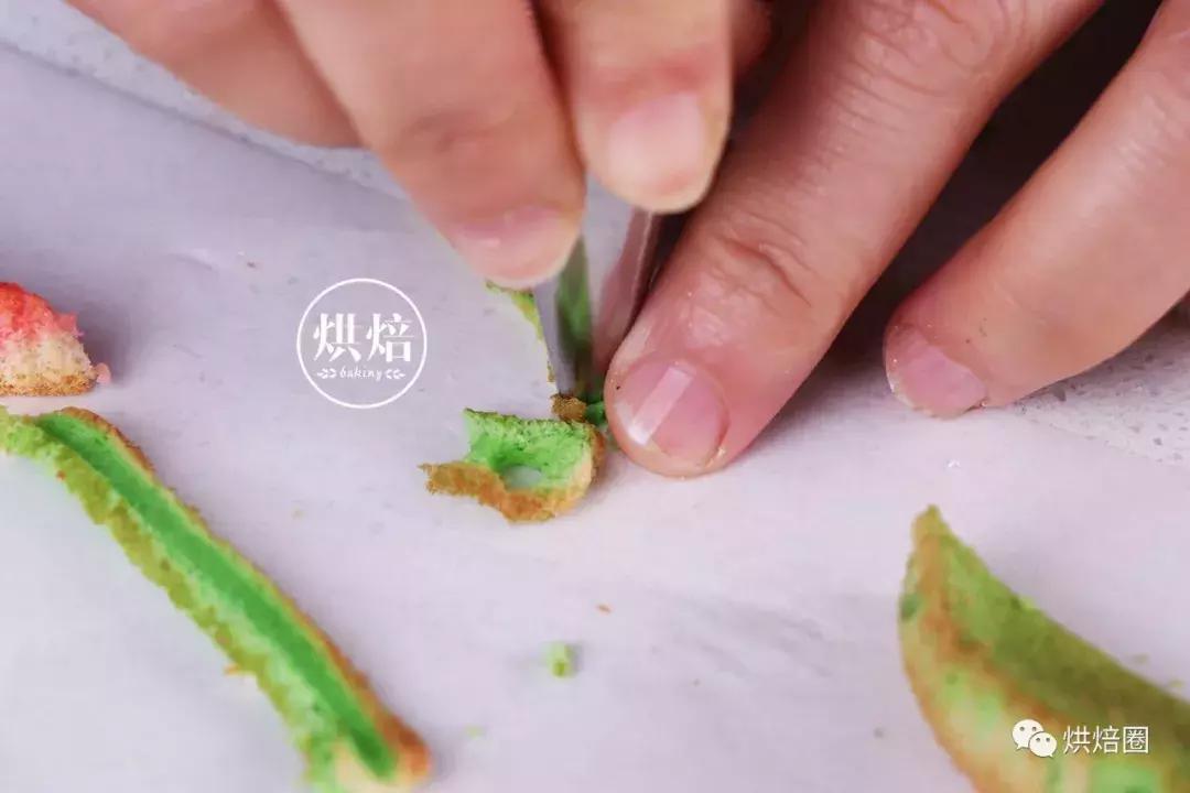 雪人蛋壳戚风,雪人蛋壳戚风教学