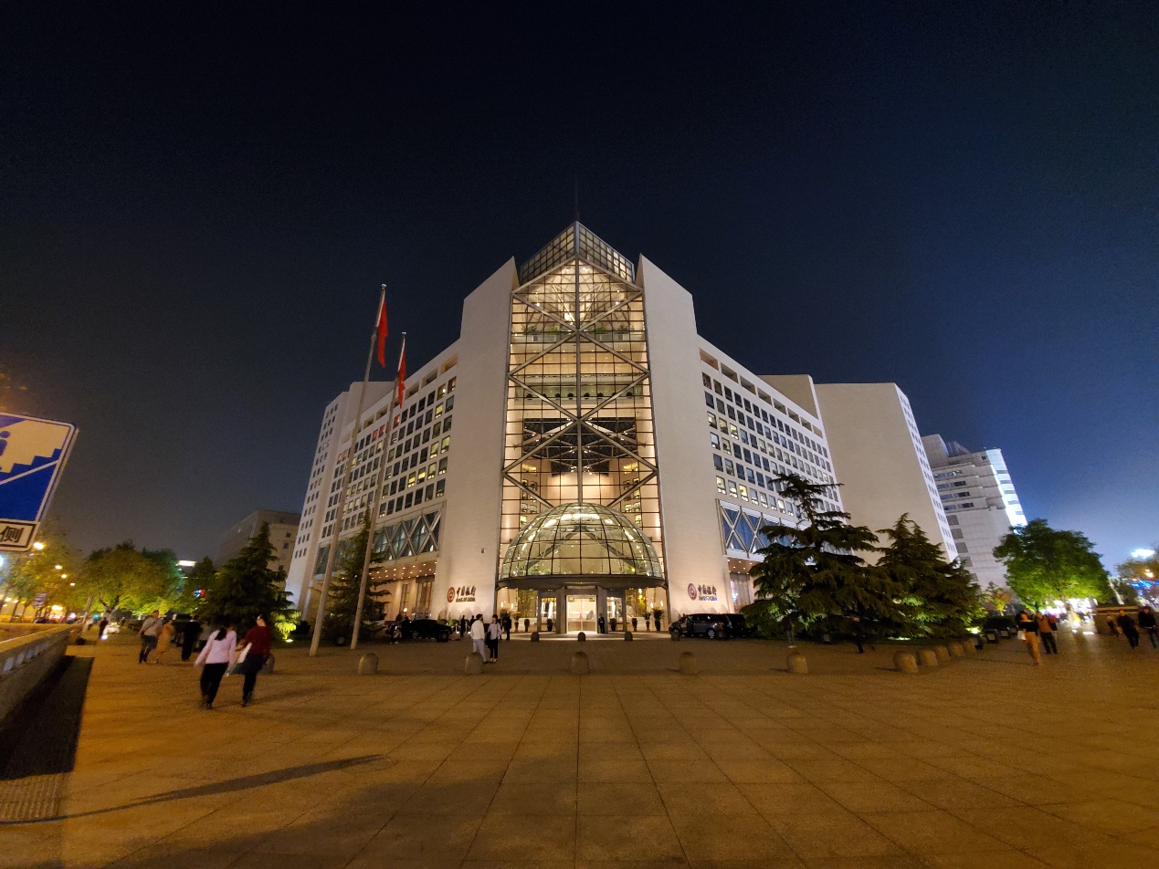 三星galaxyfold4用了两年后的状态,三星galaxyfold玩明日之后