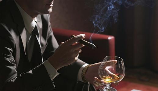 脑中风和中风是一样的吗能治好吗,老人出现中风的前兆该怎么办